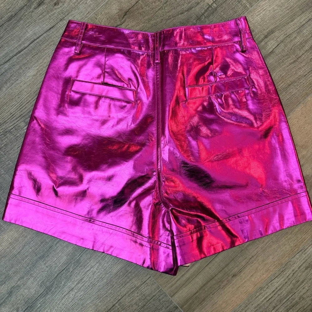 Buddy Love Court High-Waisted Metallic Shorts Womens 26 Shiny Fuchsia Barbiecore